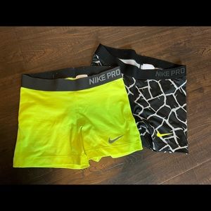 NIKE PRO SHORTS